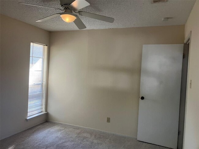 Building Photo - 8111 Ceberry Dr