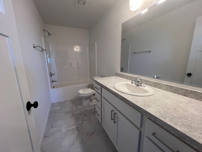 Building Photo - 3602 33rd St S