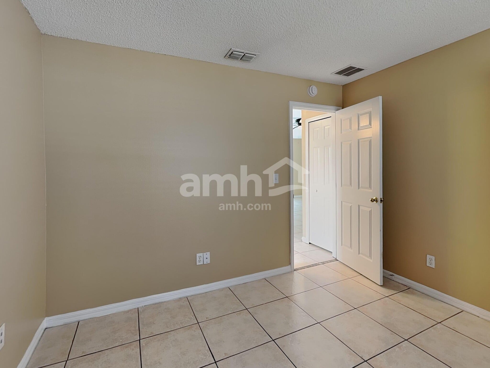 Building Photo - 11901 Windflower Ct