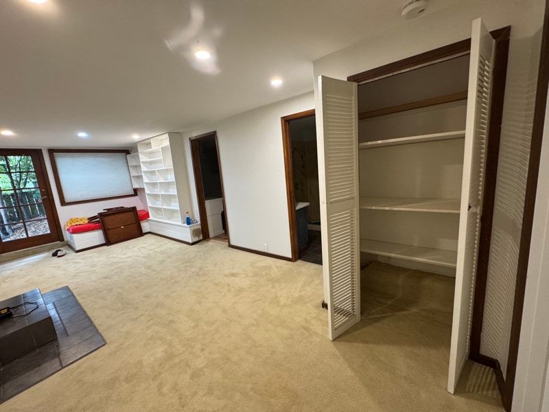 Building Photo - 5730 Merriewood Dr