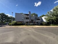 Building Photo - 7395 E Eastman Ave