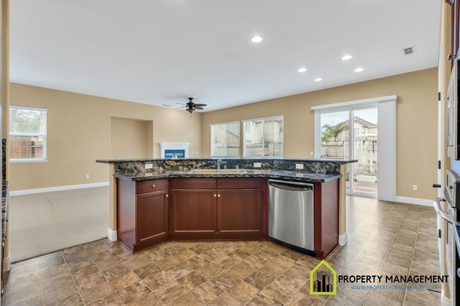 Building Photo - Exceptional Single-Story Home for Rent - 2...