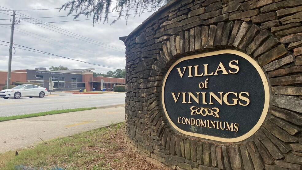 Building Photo - 22 Villa Ct SE