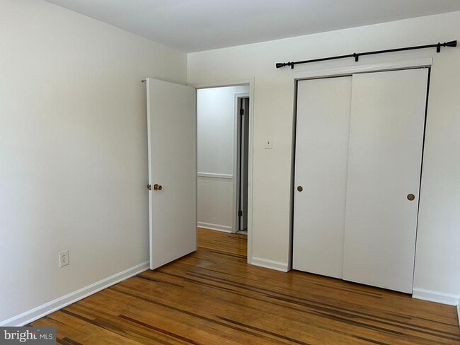 Building Photo - 25 Constitution Ave