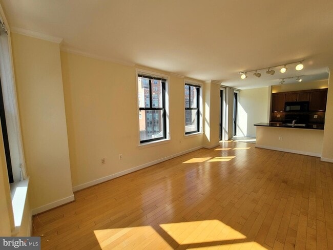 Building Photo - 631 D St NW