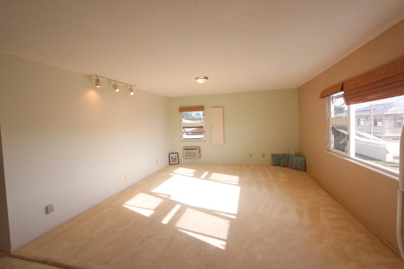 Building Photo - 1320 15th Ave