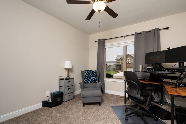 Building Photo - Beautiful 4-Bedroom Home with Bonus Room
