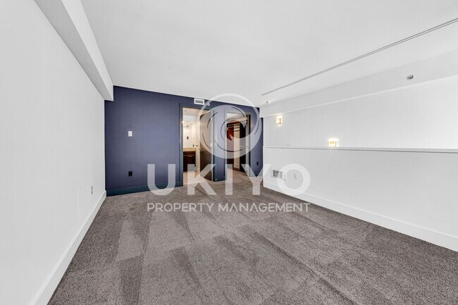 Building Photo - 181 O'Farrell St