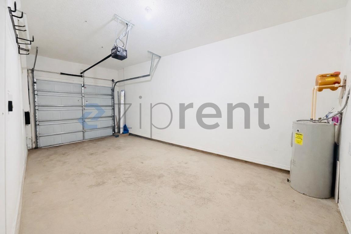 Building Photo - 9309 Stone River Pl