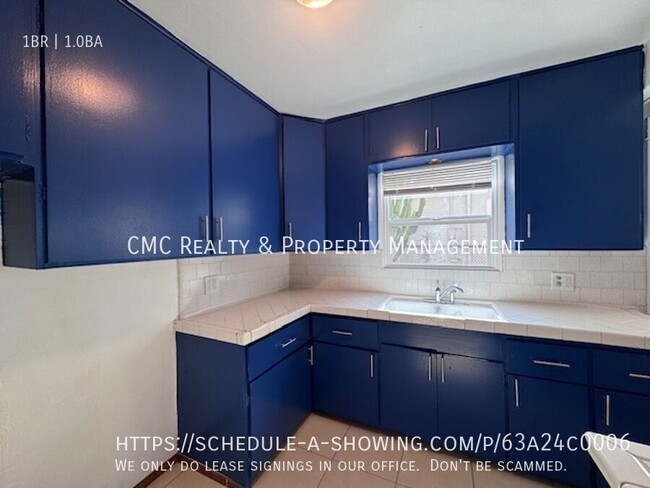 Building Photo - 1237 2nd St