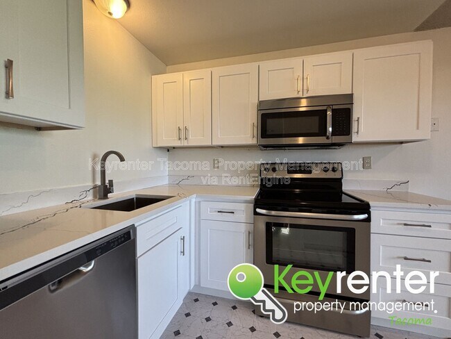 Building Photo - 1412 S I St