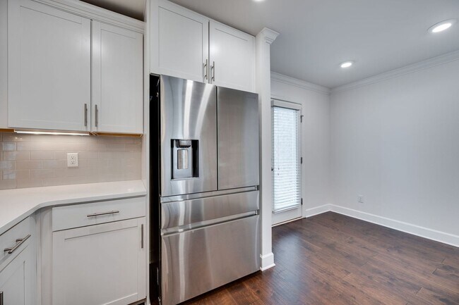Building Photo - 1135 Lilly Valley Way