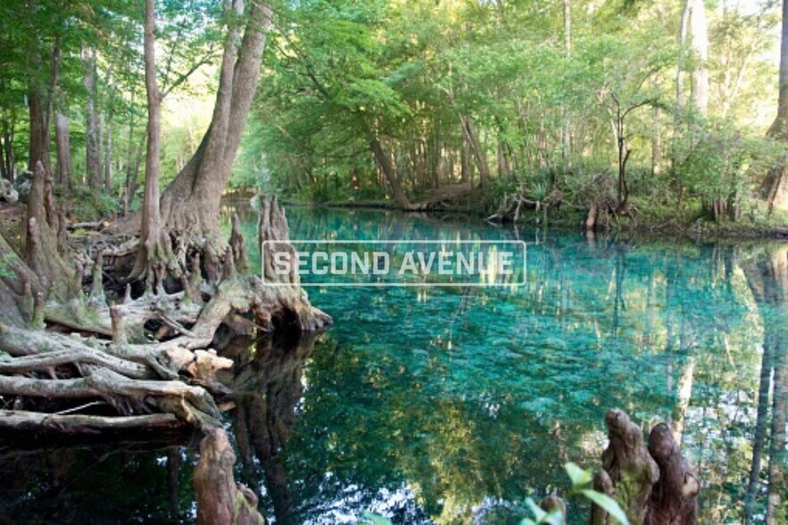 Building Photo - 9 Ash Trail