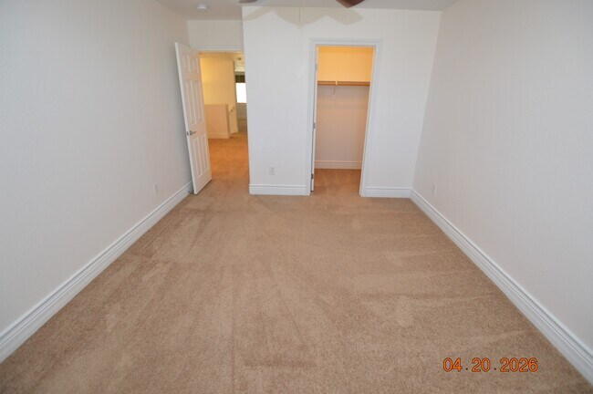 Building Photo - 598 Over Par Ct