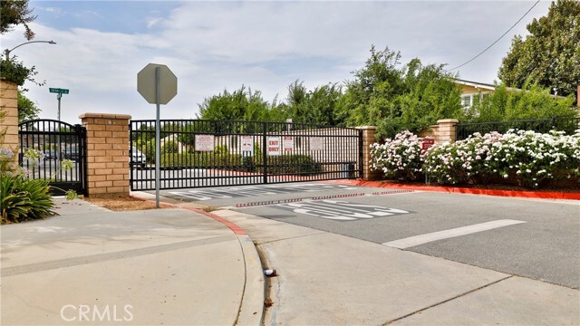 Building Photo - 1748 Yvonne Ct