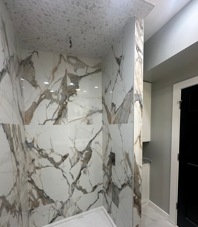 Building Photo - 4846 Ledge Ln