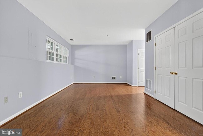 Building Photo - 2901 Mainstone Dr