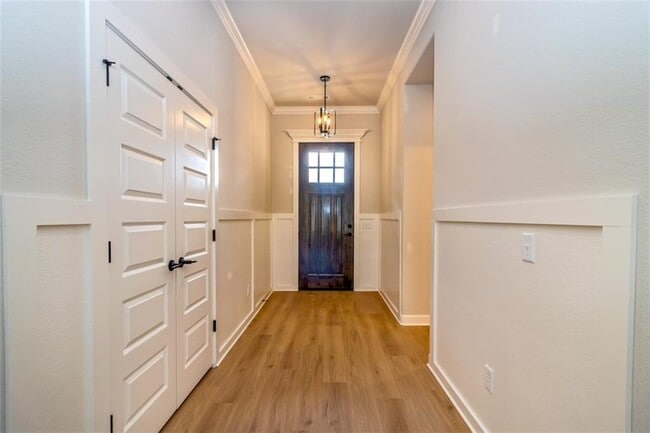 Building Photo - 1262 Cittadella Ave