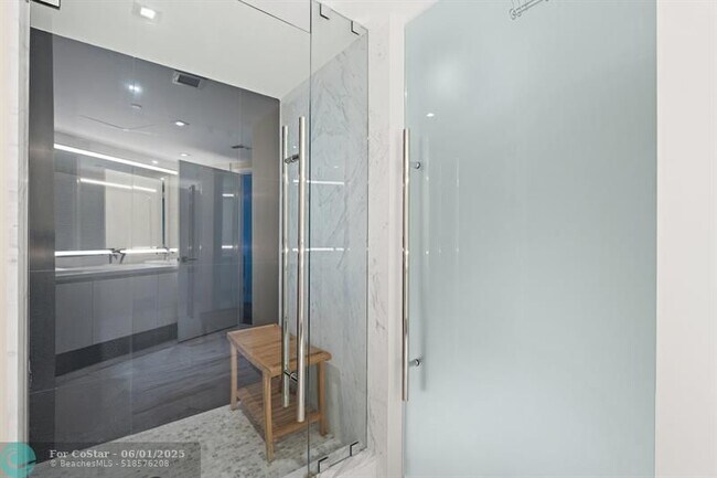 Building Photo - 701 N Fort Lauderdale Beach Blvd