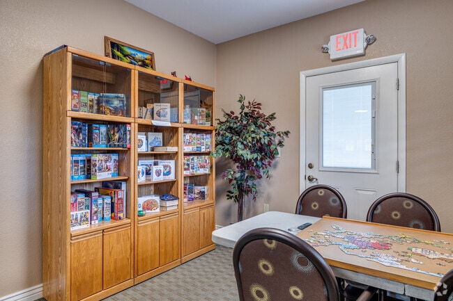 Library - LifeStream at Youngtown