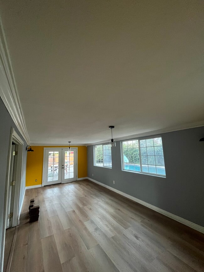 Building Photo - 22240 Wyandotte St