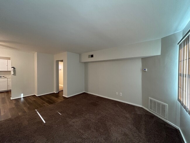 Building Photo - 3629 N MacGregor Way