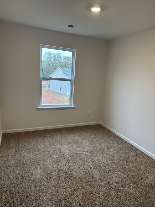 Building Photo - 1220 N Norwhich Ln