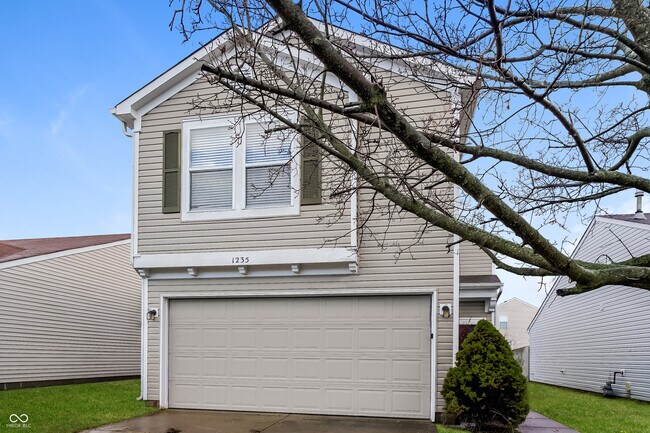Primary Photo - 1235 Porchester Ln