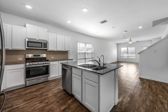 Building Photo - 124 Concho Brook Bnd