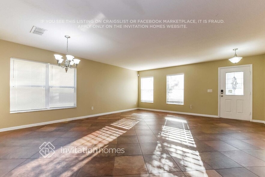Building Photo - 5032 Gandross Ln