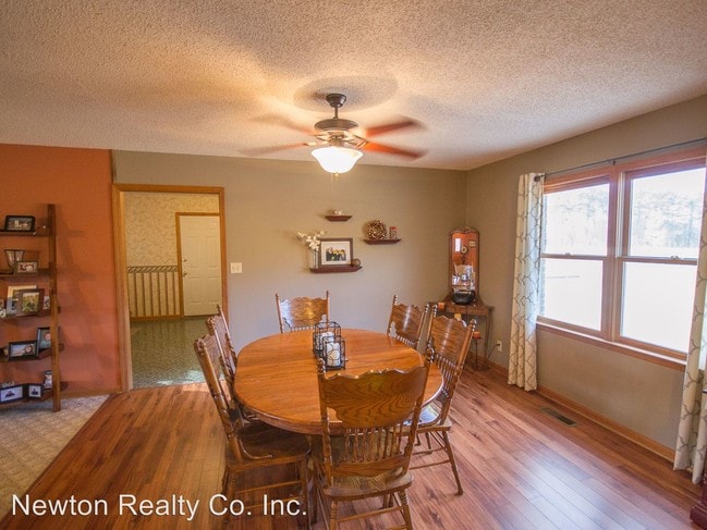 Building Photo - 25655 Watson Ln