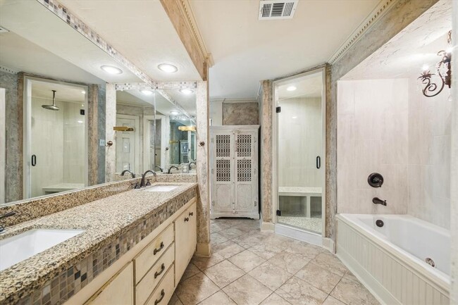 Building Photo - 2607 Crossvine Cir