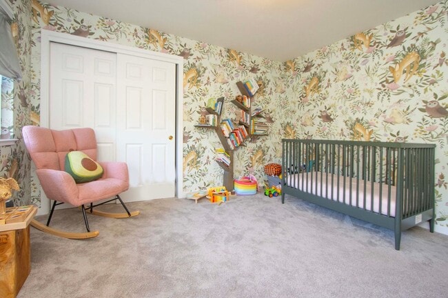 Building Photo - 483 Green Glen Way