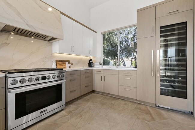 Building Photo - 80335 Merion