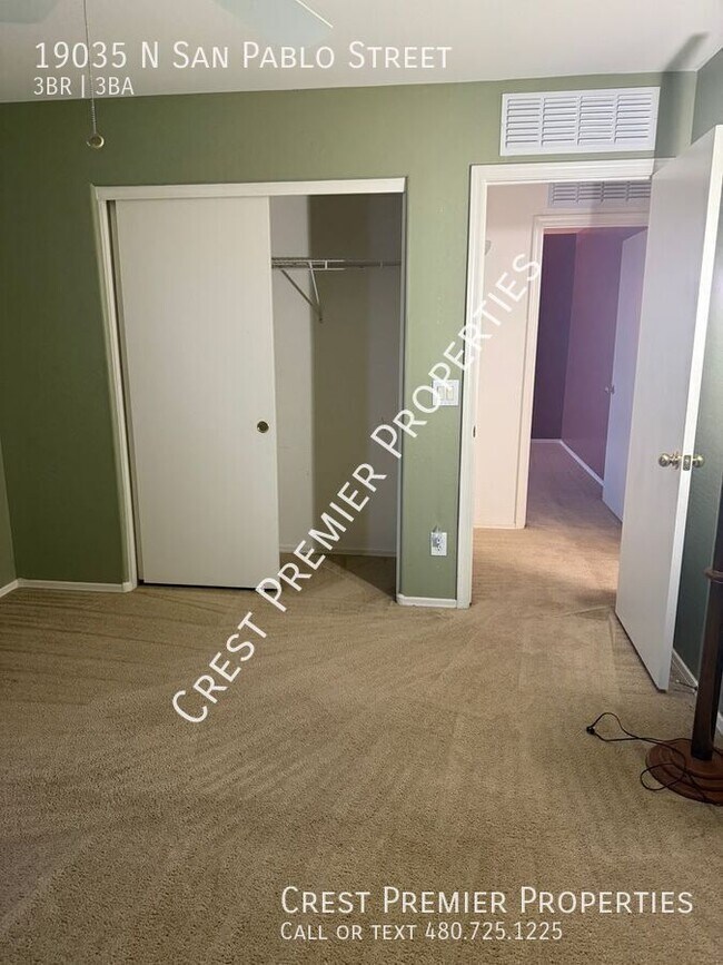 Building Photo - 19035 N San Pablo St