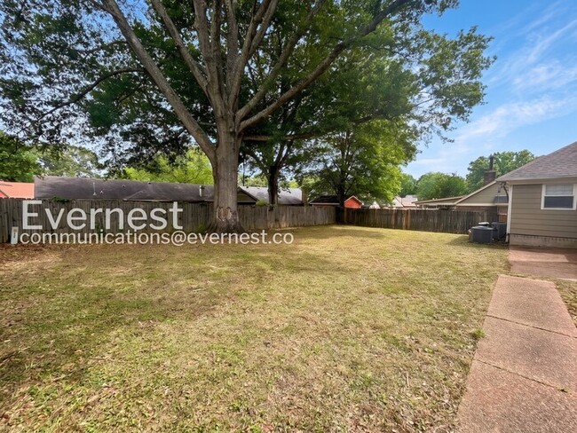 Building Photo - 4176 Chesapeake Way