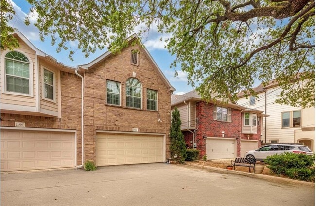 Building Photo - 1524 Birdsall St