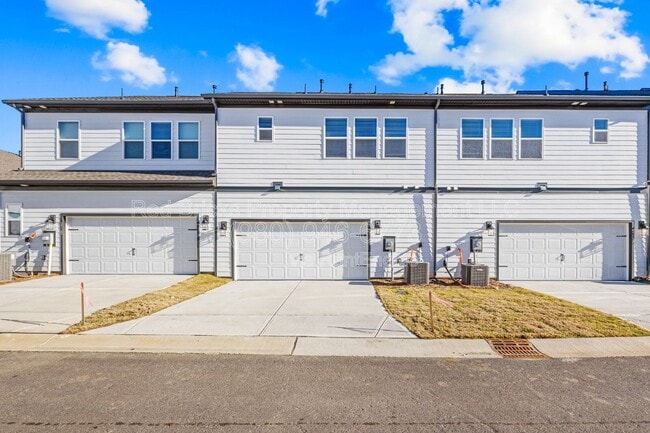 Building Photo - 5720 Rivulet Wy