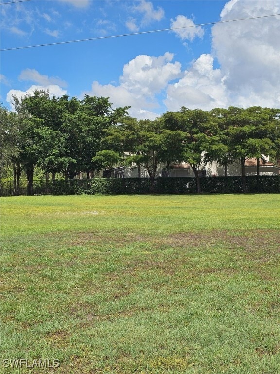 Building Photo - 763 Hampton Cir