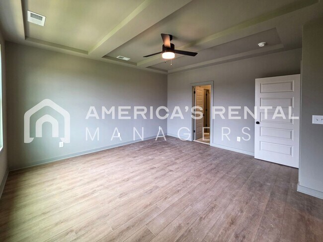 Building Photo - 4422 Foxcote Ln