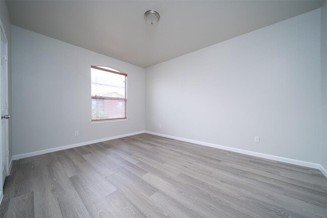 Building Photo - 13111 S Bellaire Estates Dr