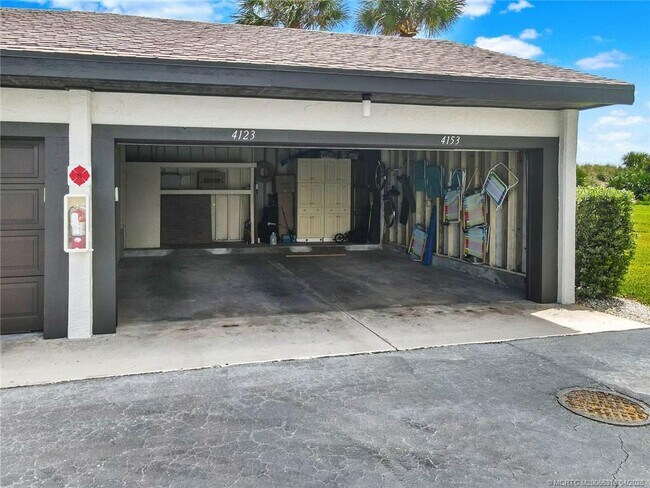 Building Photo - 2400 S Ocean Dr