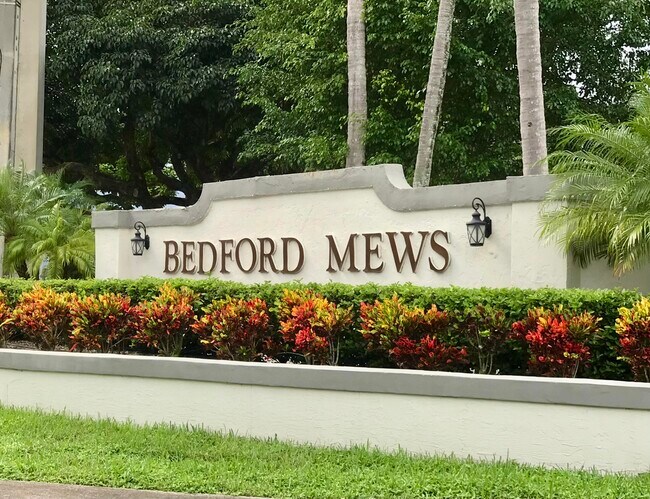 Primary Photo - 2543 Bedford Mews Dr