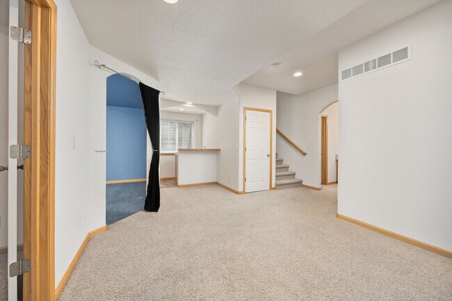 Building Photo - 6205 W 7th St