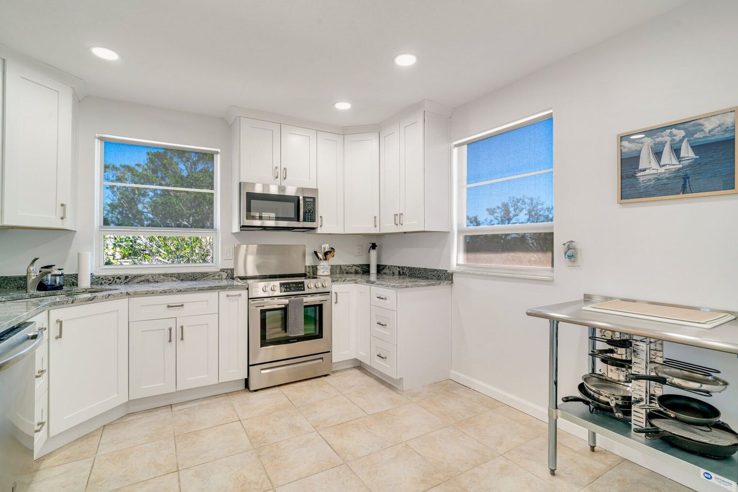 Building Photo - 4330 Falmouth Dr