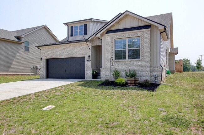 Building Photo - 715 Jodine Ann Dr