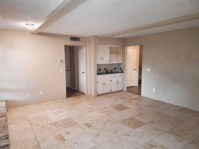Building Photo - 2108 Scarlet Oak Dr