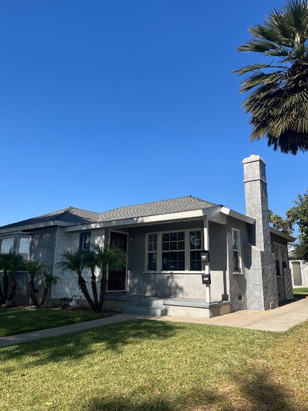 Primary Photo - 5613 Via Corona St