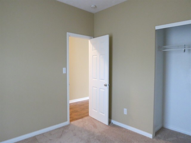 Building Photo - 8185 Sydney Ln