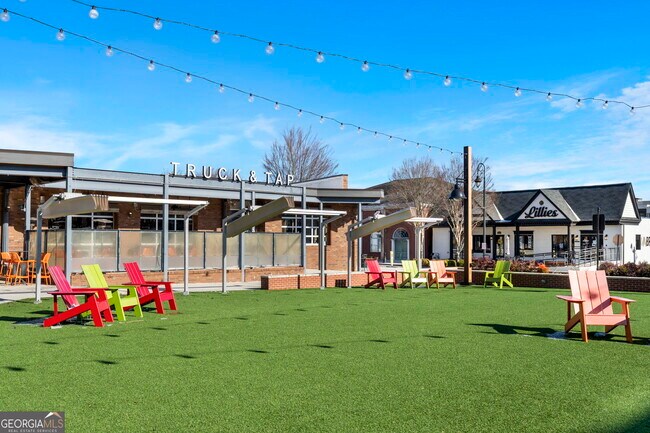 Building Photo - 3784 Pine Needle Dr NW